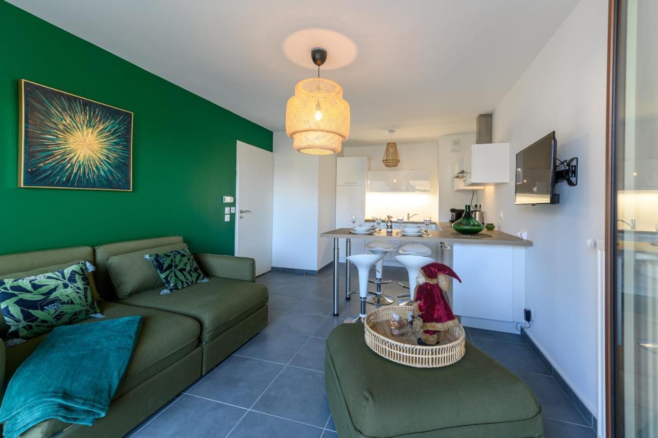 Stella Verde 3 - 2 Rooms New With Balcony & Garage Annecy Luaran gambar
